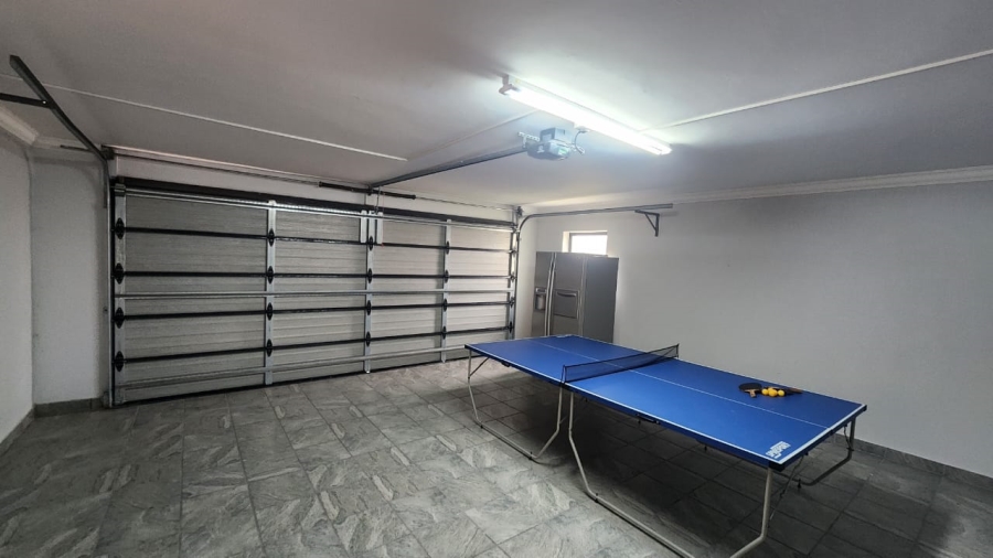5 Bedroom Property for Sale in Tergniet Western Cape